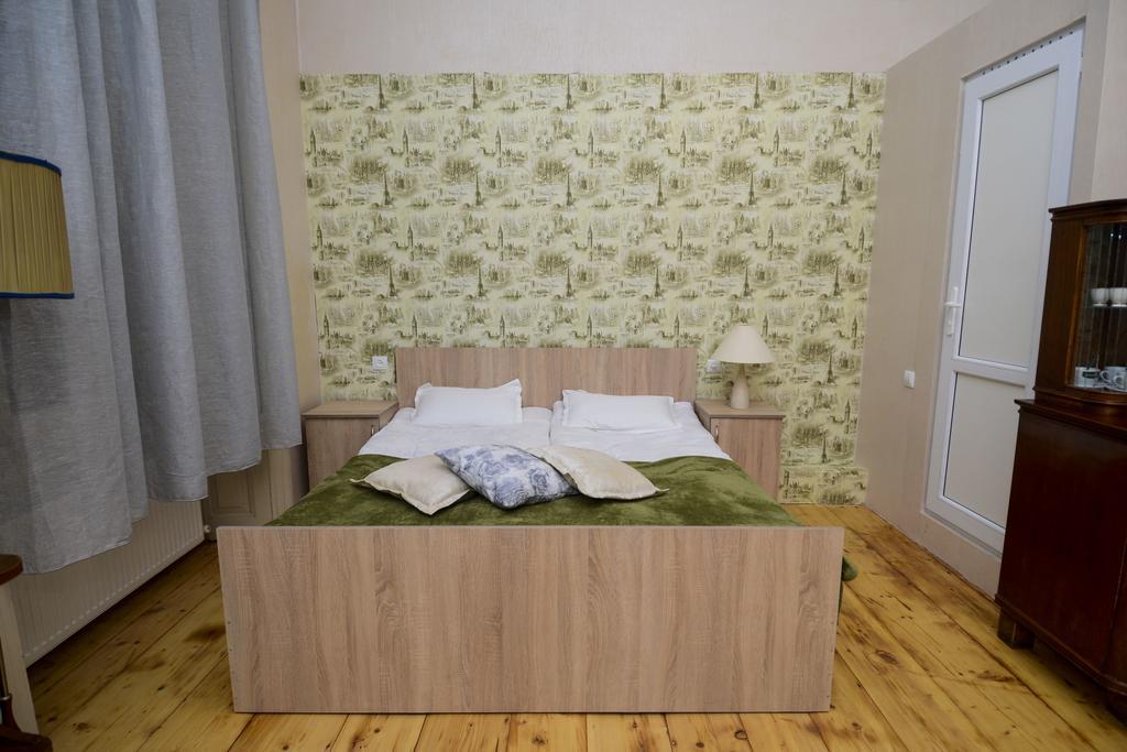 Апартаменты Solo Room Тбилиси Экстерьер фото